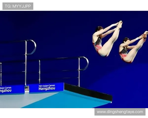 跳水运动的魅力与挑战：从技术解析到心理素质的全面剖析