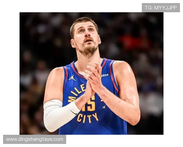 掘金鏖战雷霆强强对决约基奇对抗亚历山大巅峰之夜争锋NBA焦点大战