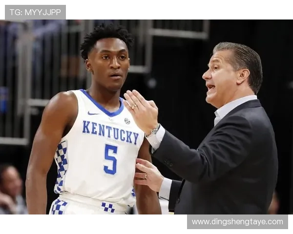 伊曼纽尔奎克利：从新秀到明星后卫的成长之路与未来展望