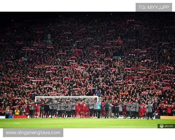 埃弗顿主场迎战利物浦联队期待激烈对抗与精彩进球